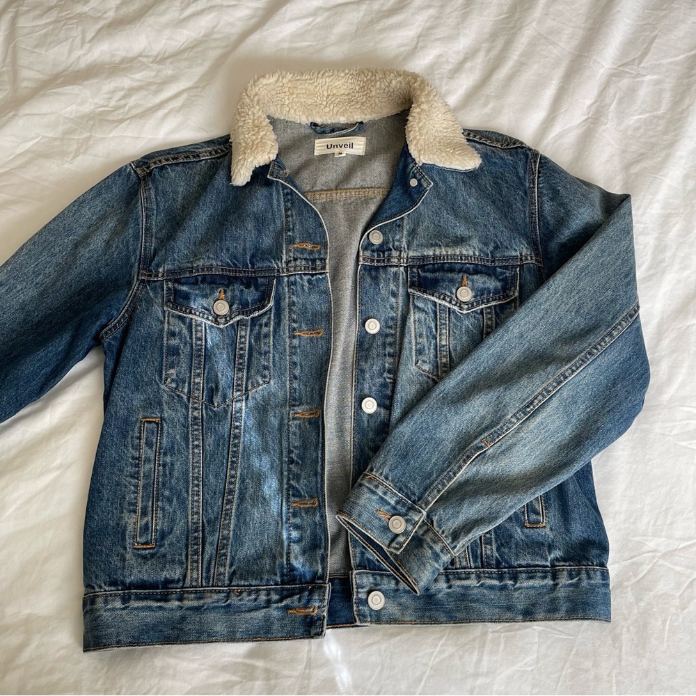 Unveil Jean Jacket